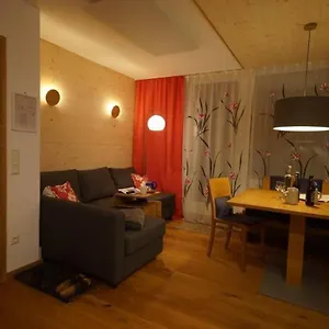 Berghof-chalet Apartment